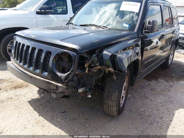 45902820 :رقم المزاد ، 1C4NJPBA1GD687851 vin ، 2016 Jeep Patriot Sport مزاد بيع
