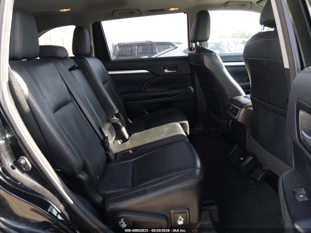 Toyota Highlander Xle V6 2015 5TDJKRFH8FS105553 Image 8