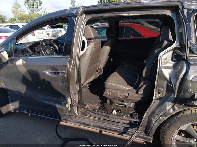 2022 Honda Odyssey Elite მანქანა იყიდება აუქციონზე, vin: 5FNRL6H91NB014230, აუქციონის ნომერი: 45902828