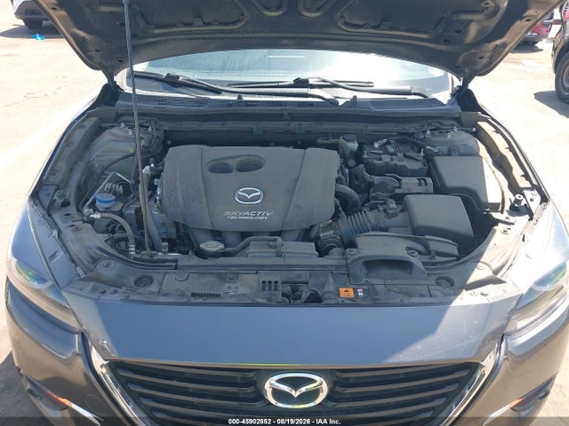 45902852 :رقم المزاد ، JM1BN1W3XH1136708 vin ، 2017 Mazda Mazda3 Grand Touring مزاد بيع