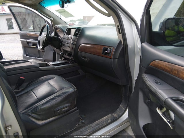 45902858 :رقم المزاد ، 5N1BA0ND1BN622738 vin ، 2011 Nissan Armada Sl مزاد بيع