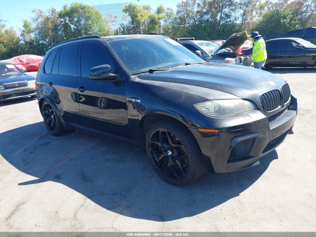 2011 Bmw X5 M მანქანა იყიდება აუქციონზე, vin: 5YMGY0C54BLK26081, აუქციონის ნომერი: 45902862