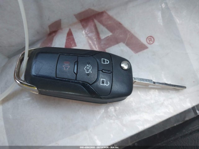 45902908 :رقم المزاد ، 1FA6P0HD1G5128375 vin ، 2016 Ford Fusion Se مزاد بيع