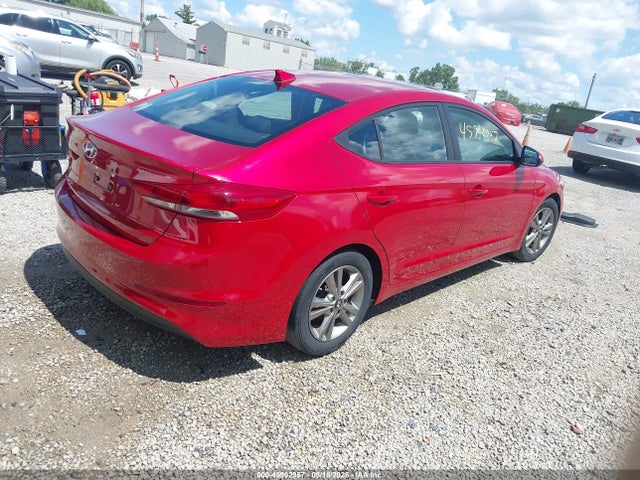 Продажа на аукционе авто 2017 Hyundai Elantra Value Edition, vin: 5NPD84LF4HH169664, номер лота: 45902957