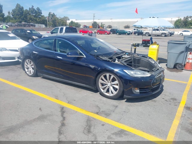 Auction sale of the 2013 Tesla Model S, vin: 5YJSA1CN4DFP20590, lot number: 45902965