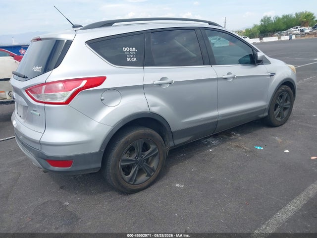 1FMCU0GX3FUB86084 Ford ESCAPE SE