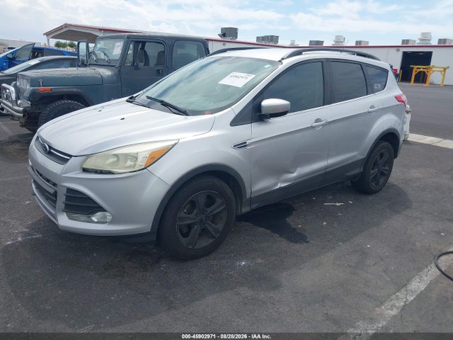 1FMCU0GX3FUB86084 Ford ESCAPE SE