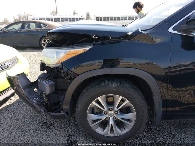 Aukcja sprzedaży 2015 Toyota Highlander Xle V6, vin: 5TDJKRFH4FS102214, numer aukcji: 45903000