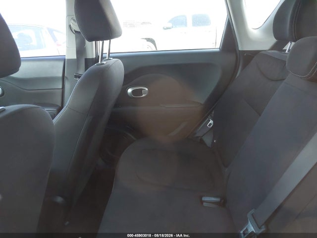 Продажа на аукционе авто 2015 Kia Soul, vin: KNDJN2A23F7816671, номер лота: 45903018