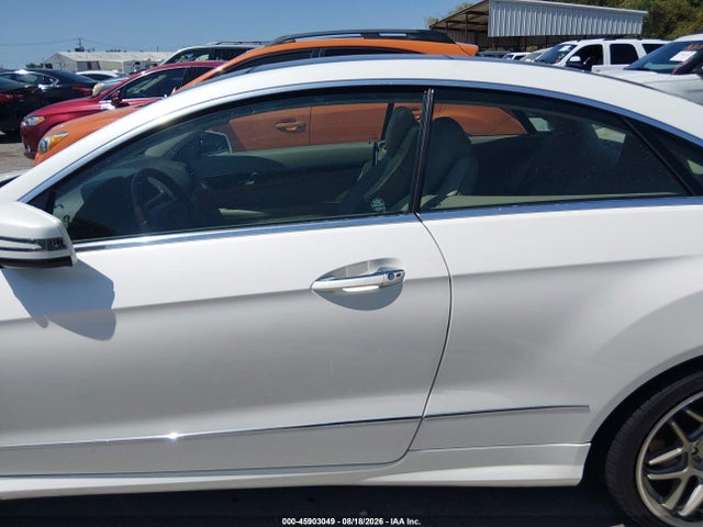 Aukcja sprzedaży 2010 Mercedes-benz E 550, vin: WDDKJ7CB7AF031424, numer aukcji: 45903049