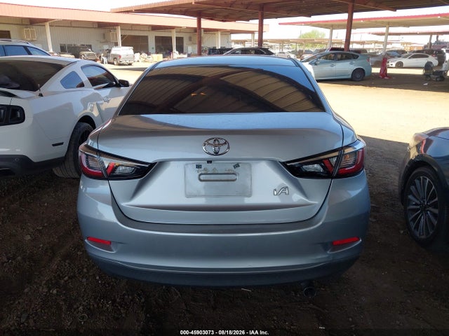 2018 Toyota Yaris Ia მანქანა იყიდება აუქციონზე, vin: 3MYDLBYV6JY322333, აუქციონის ნომერი: 45903073