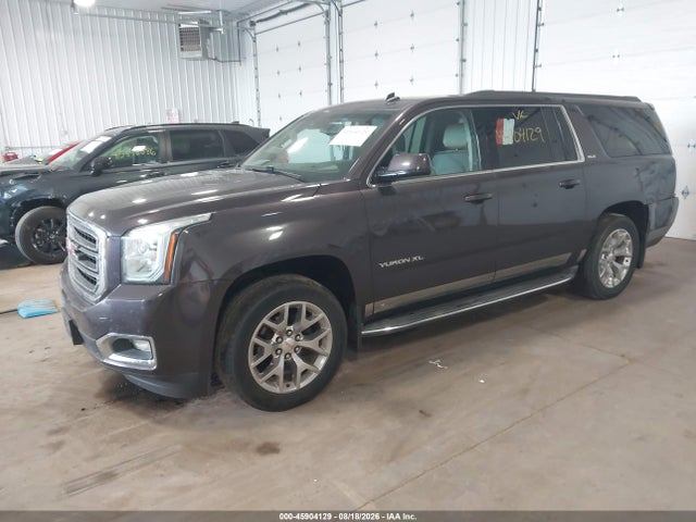 45904129 :رقم المزاد ، 1GKS2GKCXFR118925 vin ، 2015 Gmc Yukon Xl 1500 Sle مزاد بيع