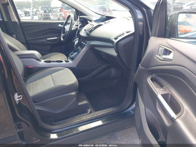 1FMCU9GXXEUC00369 Ford ESCAPE SE