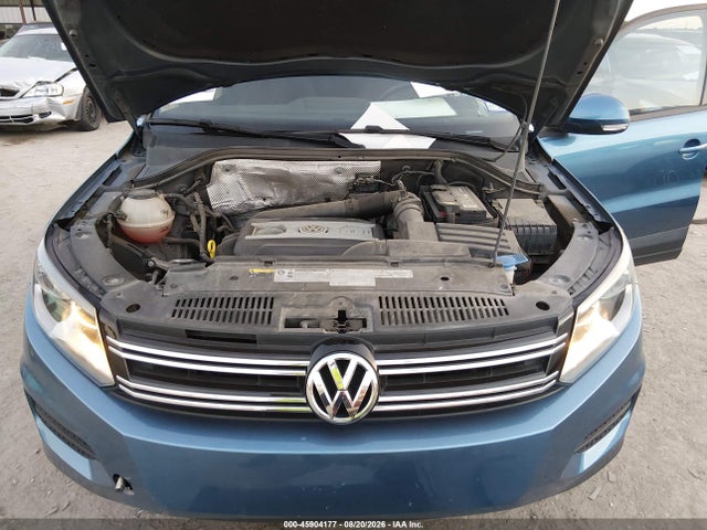 45904177 :رقم المزاد ، WVGAV7AX3HK053782 vin ، 2017 Volkswagen Tiguan 2.0t/2.0t S مزاد بيع