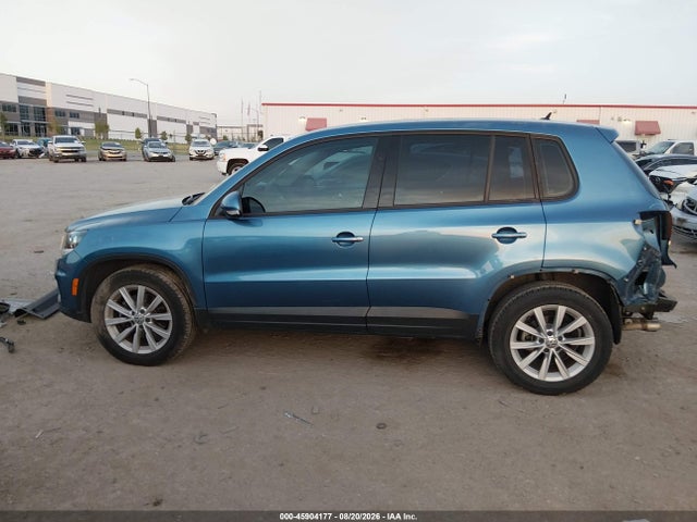 45904177 :رقم المزاد ، WVGAV7AX3HK053782 vin ، 2017 Volkswagen Tiguan 2.0t/2.0t S مزاد بيع