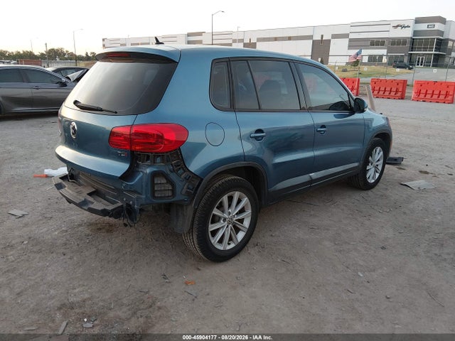 45904177 :رقم المزاد ، WVGAV7AX3HK053782 vin ، 2017 Volkswagen Tiguan 2.0t/2.0t S مزاد بيع
