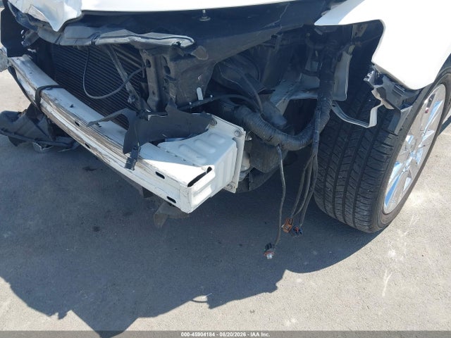 Продажа на аукционе авто 2012 Lincoln Mkz, vin: 3LNHL2GC4CR810611, номер лота: 45904184