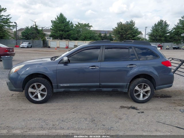 2014 Subaru Outback 3.6r Limited მანქანა იყიდება აუქციონზე, vin: 4S4BRDPCXE2236135, აუქციონის ნომერი: 45904194
