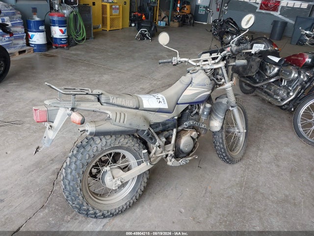 45904215 :رقم المزاد ، JYA3AWC046A112226 vin ، 2006 Yamaha Tw200 E مزاد بيع