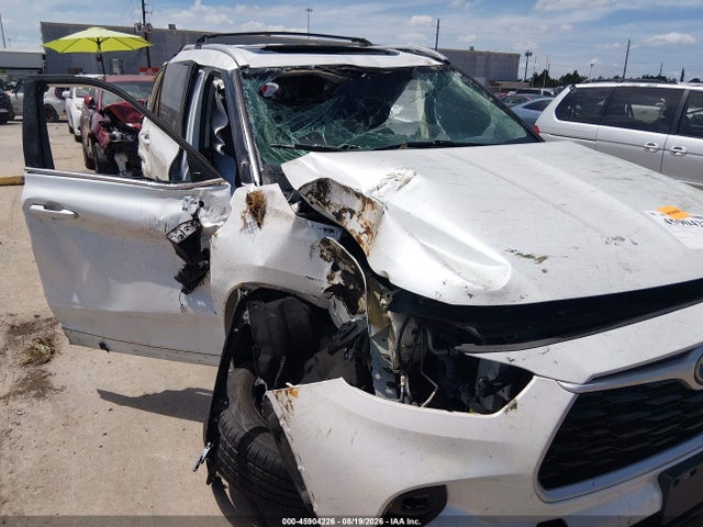 2023 Toyota Highlander Hybrid Xle Bronze მანქანა იყიდება აუქციონზე, vin: 5TDAARAH1PS519608, აუქციონის ნომერი: 45904226