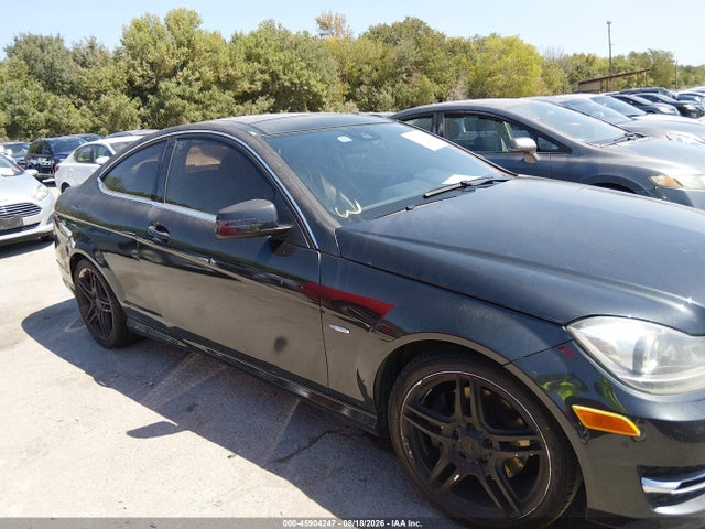 45904247 :رقم المزاد ، WDDGJ5HB5CF785492 vin ، 2012 Mercedes-benz C 350 Sport مزاد بيع