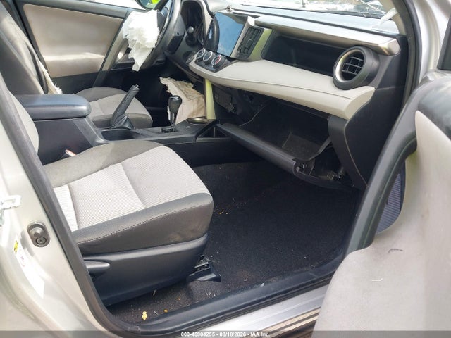 45904255 :رقم المزاد ، JTMZFREV7FJ030677 vin ، 2015 Toyota Rav4 Le مزاد بيع