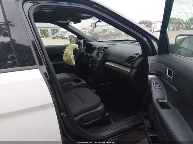 45904257 :رقم المزاد ، 1FM5K8AR0JGB59133 vin ، 2018 Ford Police Interceptor Utility مزاد بيع