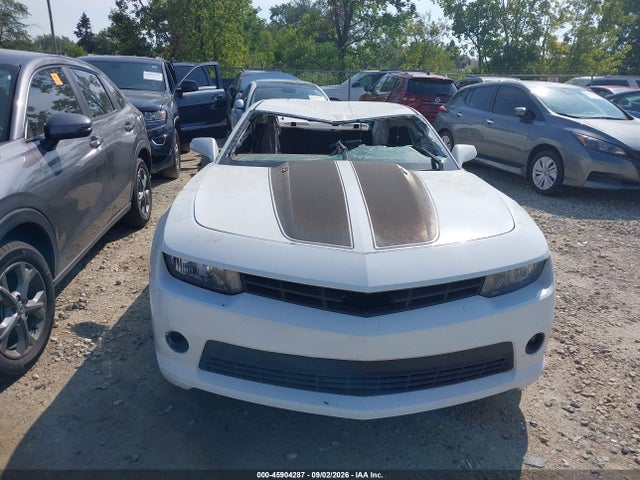 Продажа на аукционе авто 2015 Chevrolet Camaro 2ls, vin: 2G1FB1E31F9310663, номер лота: 45904287
