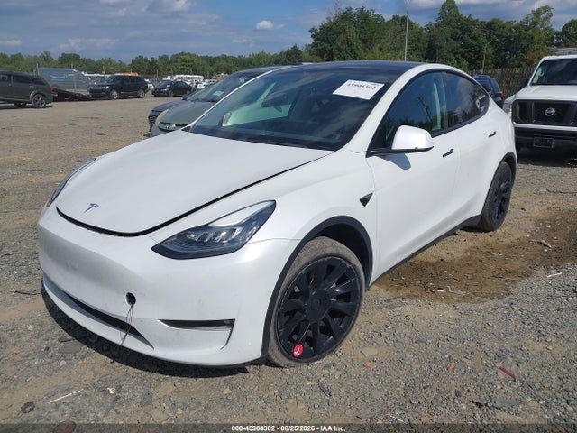 2021 Tesla Model Y Long Range Dual Motor All-wheel Drive მანქანა იყიდება აუქციონზე, vin: 5YJYGDEE0MF262618, აუქციონის ნომერი: 45904302