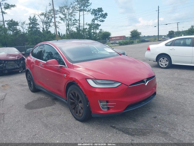 2021 Tesla Model X Long Range Dual Motor All-wheel Drive/long Range Plus Dual Motor All-wheel Drive მანქანა იყიდება აუქციონზე, vin: 5YJXCDE20MF323804, აუქციონის ნომერი: 45904315