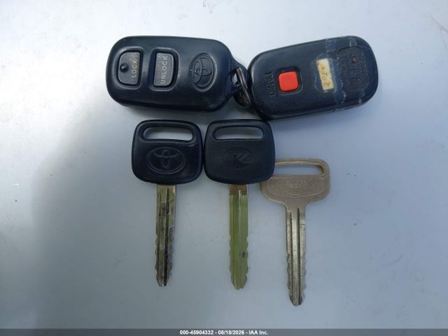 45904332 :رقم المزاد ، JT2BF22K2Y0271938 vin ، 2000 Toyota Camry مزاد بيع