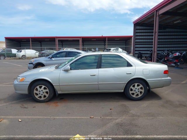 45904332 :رقم المزاد ، JT2BF22K2Y0271938 vin ، 2000 Toyota Camry مزاد بيع