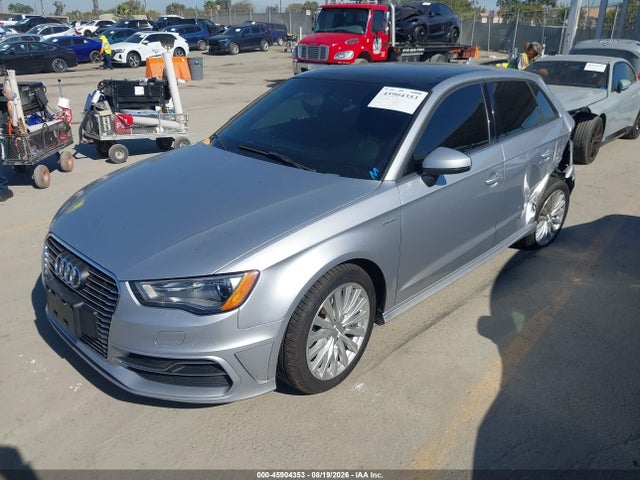Продаж на аукціоні авто 2016 Audi A3 E-tron 1.4t Premium, vin: WAUUPBFFXGA088464, номер лоту: 45904353