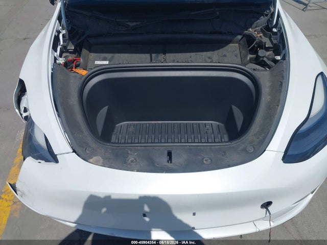 Продаж на аукціоні авто 2023 Tesla Model Y Awd/long Range Dual Motor All-wheel Drive, vin: 7SAYGDEE6PF635426, номер лоту: 45904354