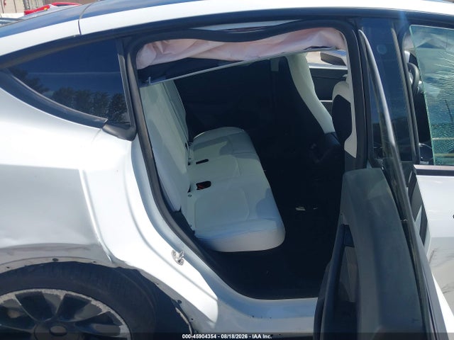 Продаж на аукціоні авто 2023 Tesla Model Y Awd/long Range Dual Motor All-wheel Drive, vin: 7SAYGDEE6PF635426, номер лоту: 45904354