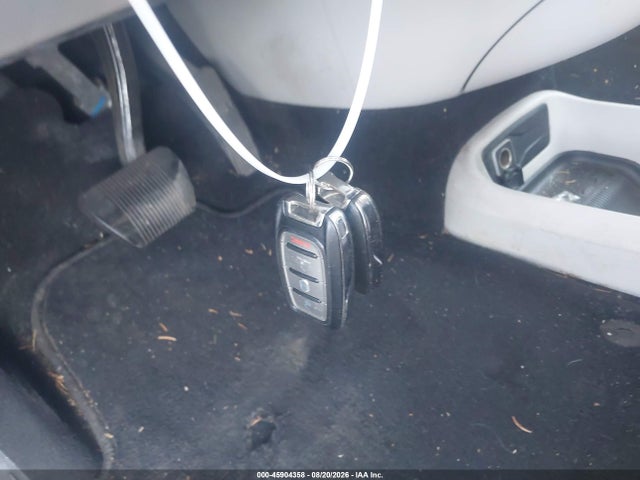 Chrysler Pacifica Lx 2017 2C4RC1CG8HR511616 Image 11