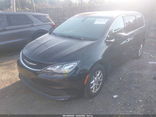 Chrysler Pacifica Lx 2017 2C4RC1CG8HR511616 Image 6