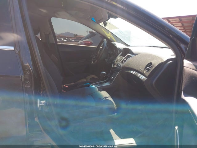 1G1PC5SB9E7235795 Chevrolet Cruze 1lt Auto