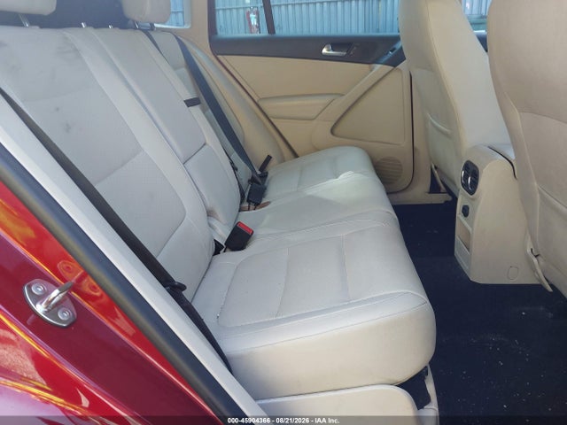 45904366 :رقم المزاد ، WVGAV7AX8CW002215 vin ، 2012 Volkswagen Tiguan Se مزاد بيع