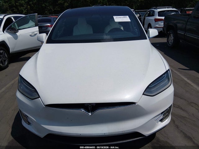 45904405 :رقم المزاد ، 5YJXCDE20GF026486 vin ، 2016 Tesla Model X مزاد بيع