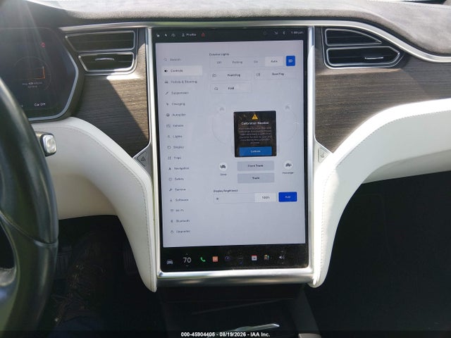 45904405 :رقم المزاد ، 5YJXCDE20GF026486 vin ، 2016 Tesla Model X مزاد بيع