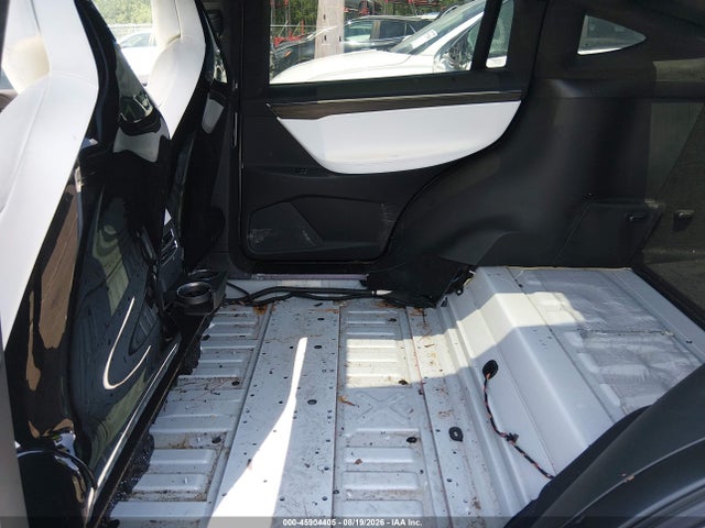 45904405 :رقم المزاد ، 5YJXCDE20GF026486 vin ، 2016 Tesla Model X مزاد بيع