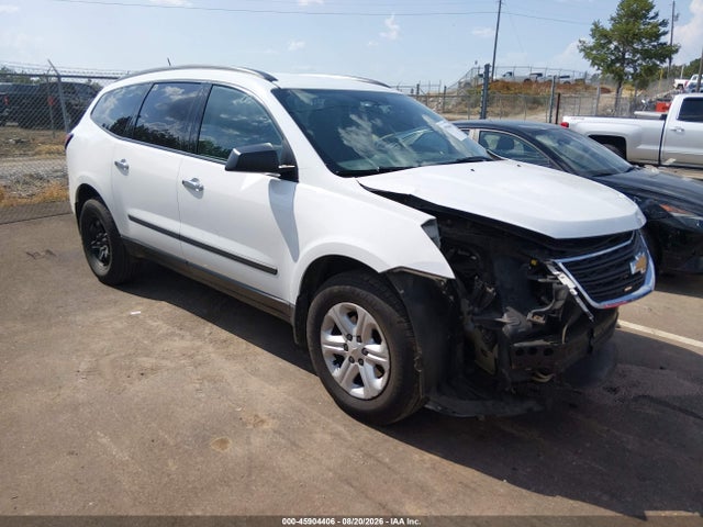 45904406 :رقم المزاد ، 1GNKRFKD0HJ222861 vin ، 2017 Chevrolet Traverse Ls مزاد بيع