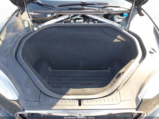 Продажа на аукционе авто 2015 Tesla Model S 70d/85d/p85d, vin: 5YJSA1E2XFF111879, номер лота: 45904430