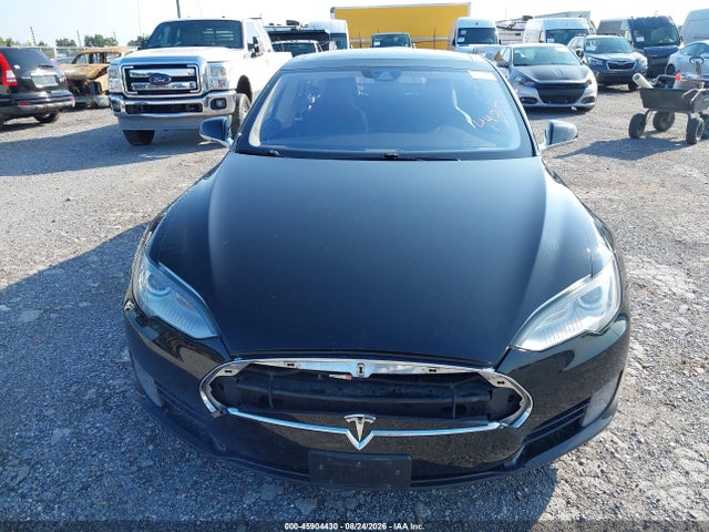 Продажа на аукционе авто 2015 Tesla Model S 70d/85d/p85d, vin: 5YJSA1E2XFF111879, номер лота: 45904430