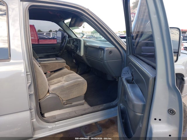 Auction sale of the 2005 Chevrolet Silverado 1500hd Ls, vin: 1GCGK13U35F829176, lot number: 45904442