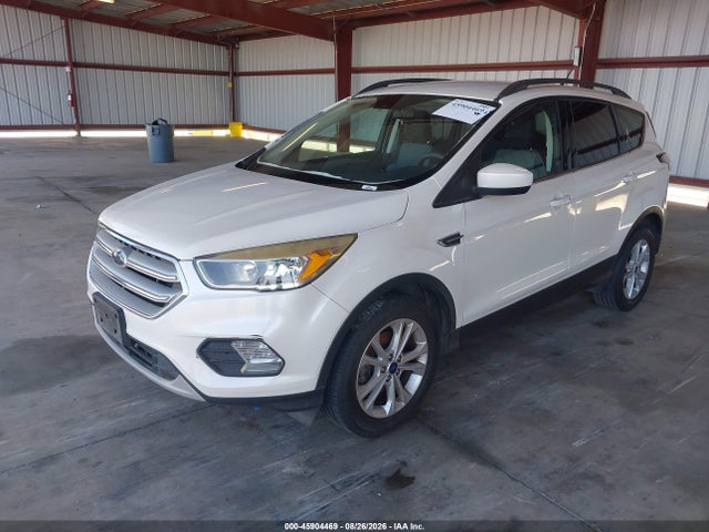 Ford ESCAPE SE 2018 1FMCU0GD4JUA92214 Image 2