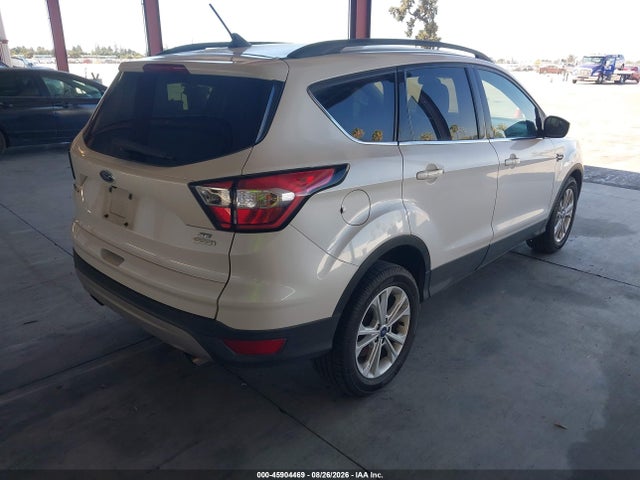Ford ESCAPE SE 2018 1FMCU0GD4JUA92214 Image 4