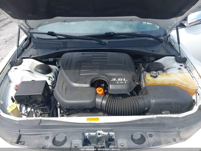 Продажа на аукционе авто 2014 Chrysler 300, vin: 2C3CCAAG4EH335971, номер лота: 45904484