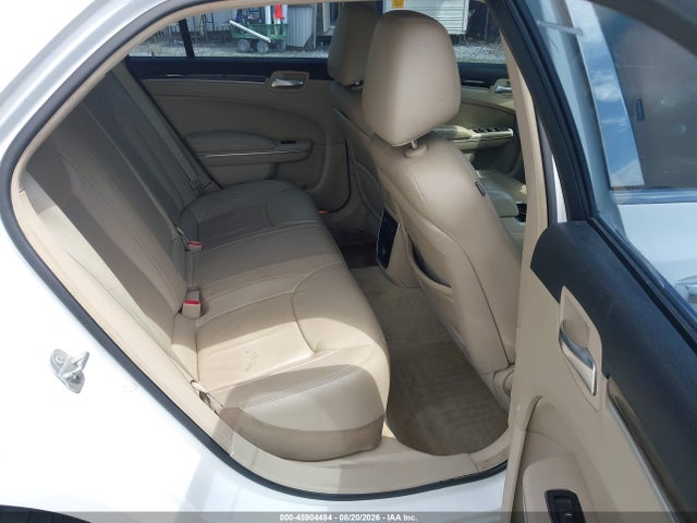 Продажа на аукционе авто 2014 Chrysler 300, vin: 2C3CCAAG4EH335971, номер лота: 45904484